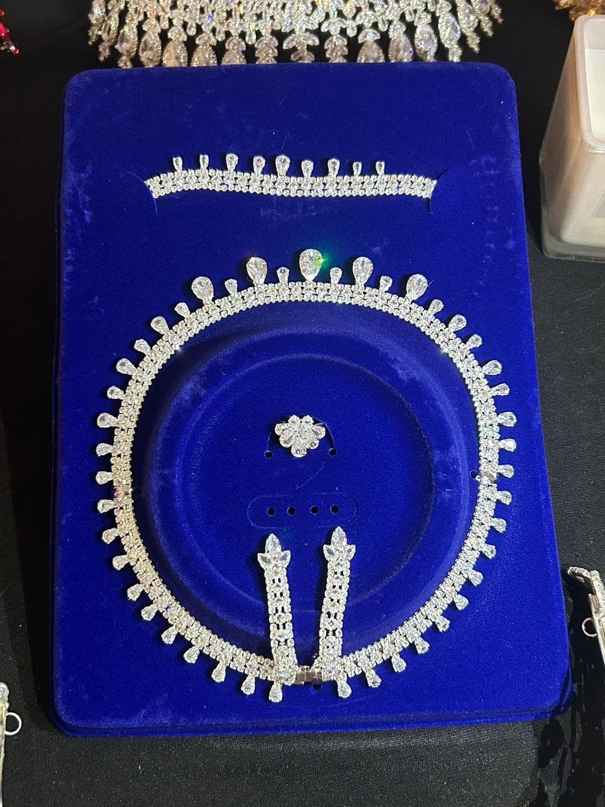 Collier  3